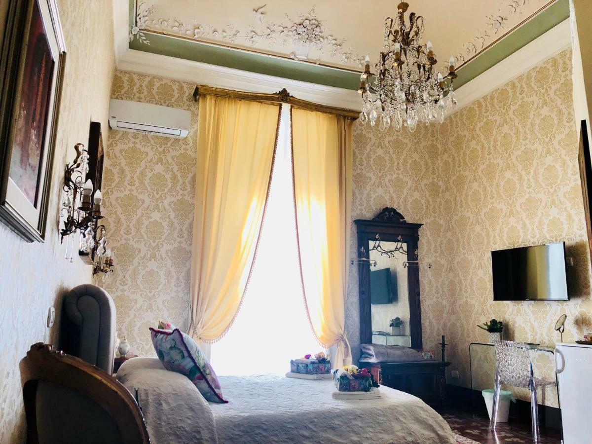 Dimora Umberto Bed & Breakfast Catania Exterior photo