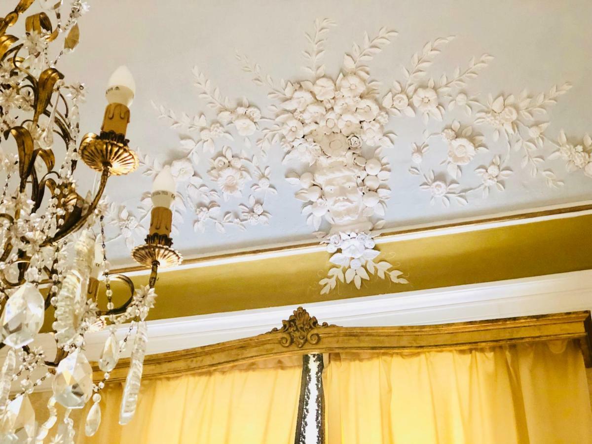 Dimora Umberto Bed & Breakfast Catania Exterior photo