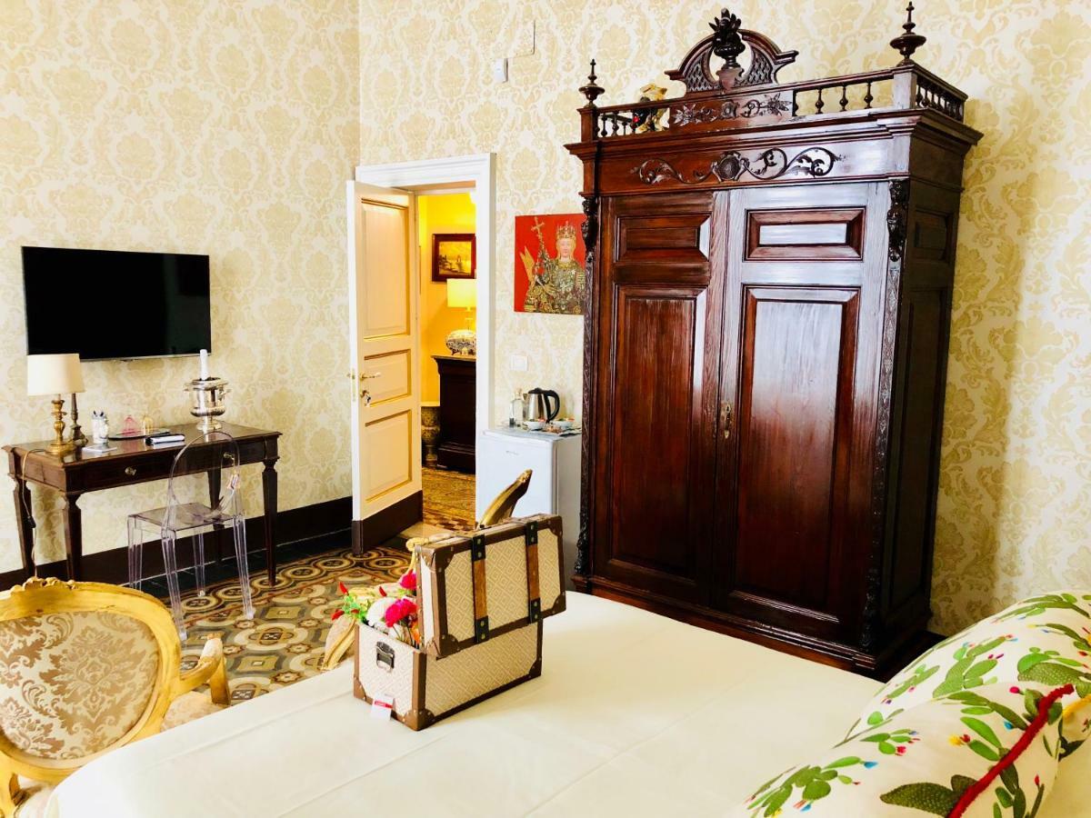 Dimora Umberto Bed & Breakfast Catania Exterior photo